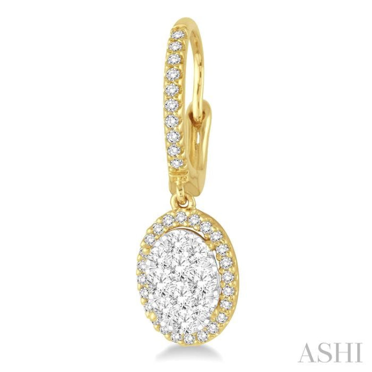 Oval Shape Halo Lovebright Essential Diamond Earrings