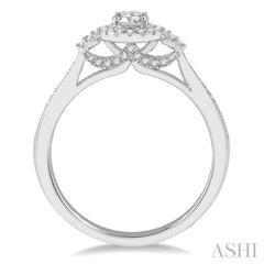 Round Shape Halo Diamond Engagement Ring