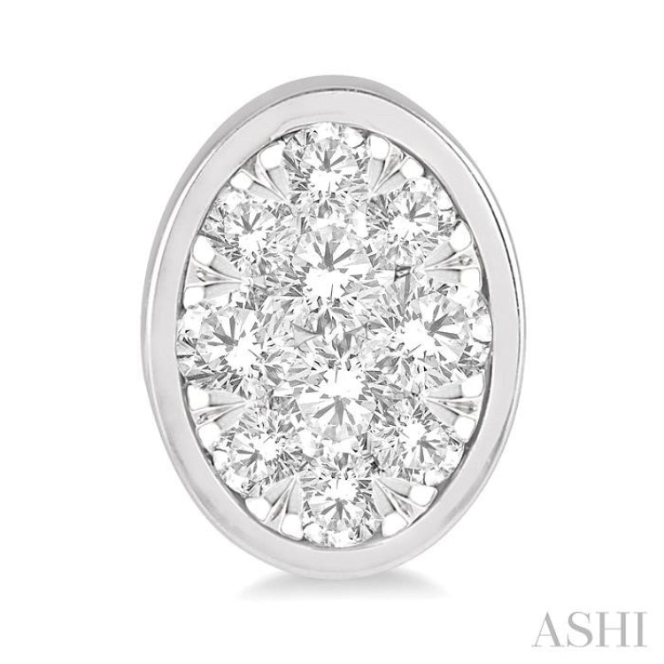 Oval Shape Lovebright Essential Diamond Stud Earrings