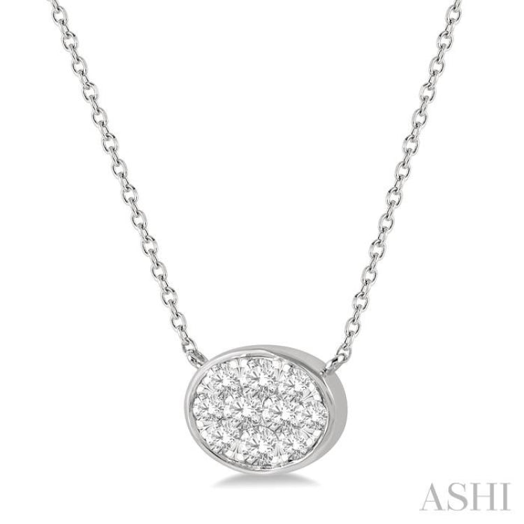 Oval Shape East-West Lovebright Essential Diamond Necklace