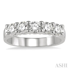 Round Shape 5 Stone Diamond Wedding Band