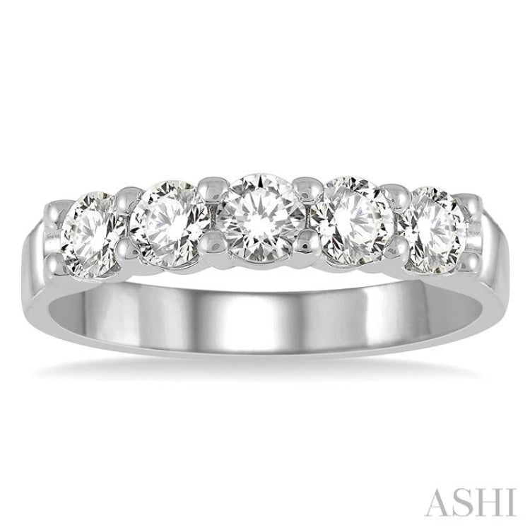 3/4 Ctw 5 Stone Round Cut Diamond Wedding Band in 14K White Gold