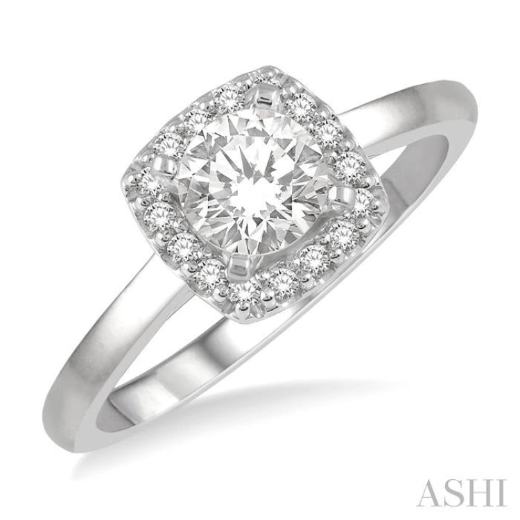 Round Shape Halo Diamond Engagement Ring