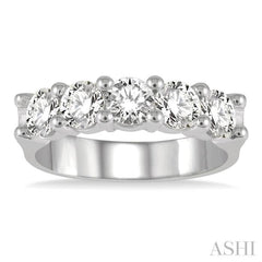 Round Shape 5 Stone Diamond Wedding Band