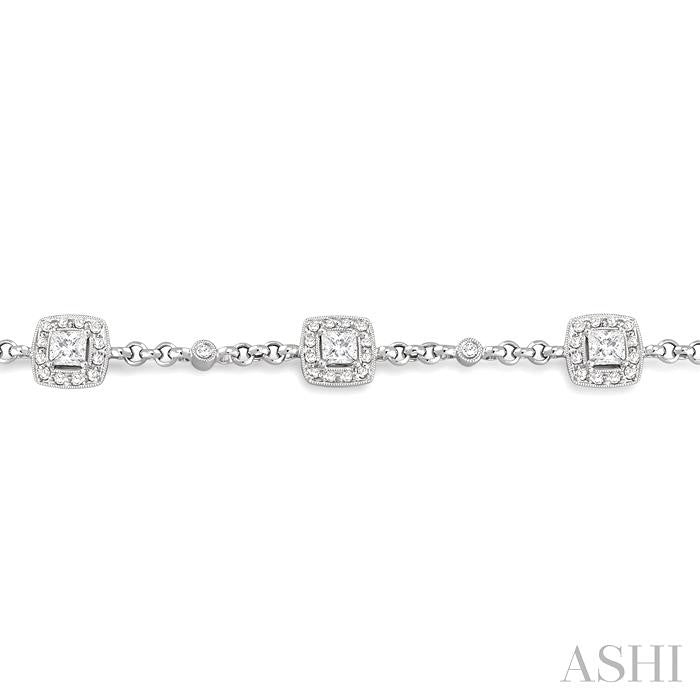 2 1/10 Ctw Round and Princess Cut Diamond Bracelet in 18K White Gold