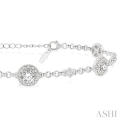 2 Ctw Round and Princess Cut Diamond Bracelet in 18K White Gold