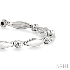 1/4 ctw Boat Shape Round Cut Diamond Bracelet in 10K White Gold