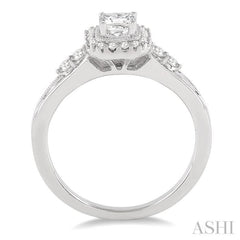 Princess Shape Halo Diamond Engagement Ring