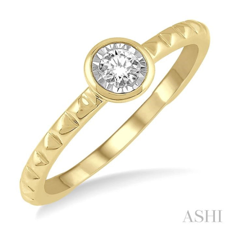 Stackable Round Shape Diamond Promise Ring