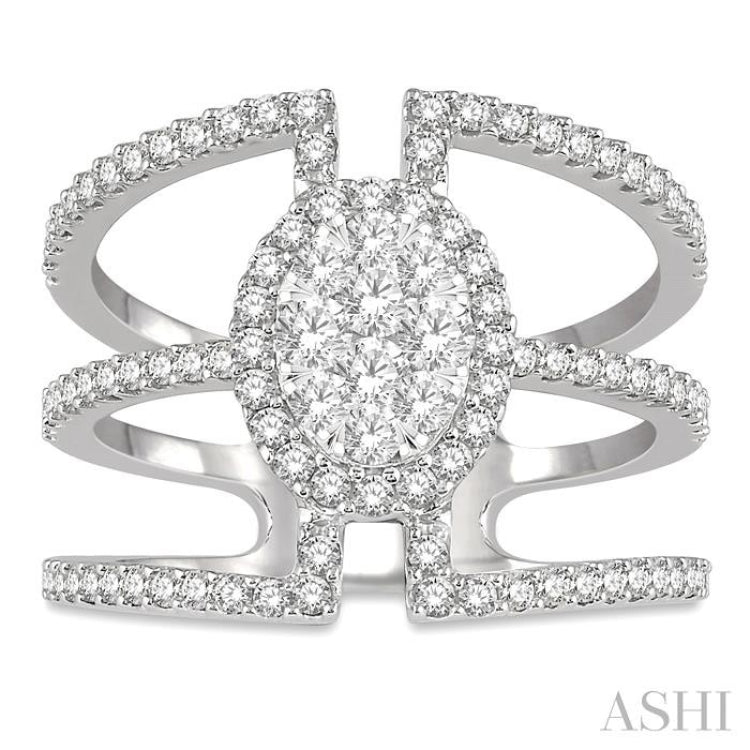 Oval Shape Halo Lovebright Diamond Fashion Ring