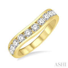 Curved Diamond Wedding Band