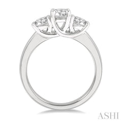 Round Shape Past Present & Future Diamond Engagement Ring