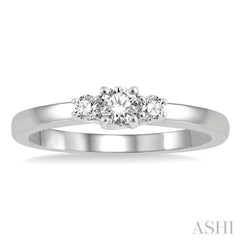 Round Shape Past Present & Future Diamond Engagement Ring