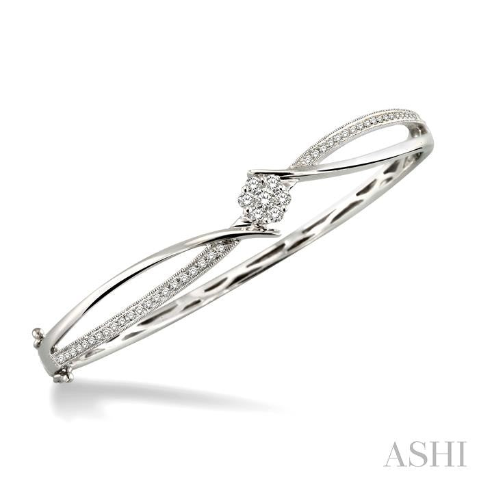 3/4 ctw Round Cut Diamond Bangle in 14K White Gold