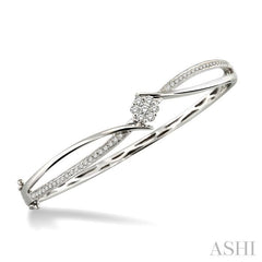 3/4 ctw Round Cut Diamond Bangle in 14K White Gold