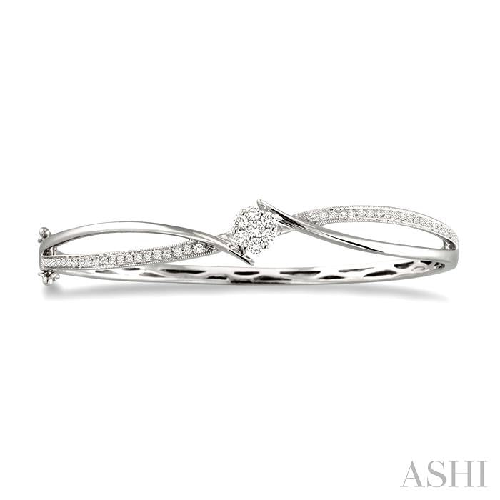 3/4 ctw Round Cut Diamond Bangle in 14K White Gold