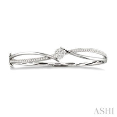 3/4 ctw Round Cut Diamond Bangle in 14K White Gold
