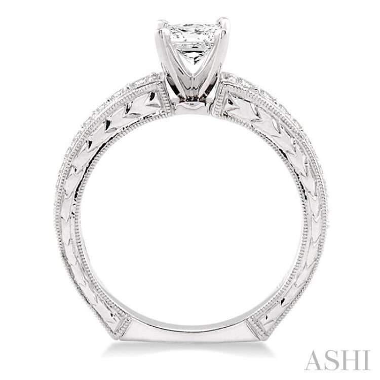 Princess Shape Diamond Engagement Ring