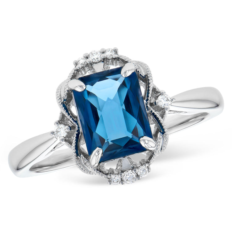 14KT Gold Ladies Blue Topaz Fashion Ring