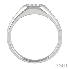 Oval Shape East-West Lovebright Essential Diamond Signet Ring