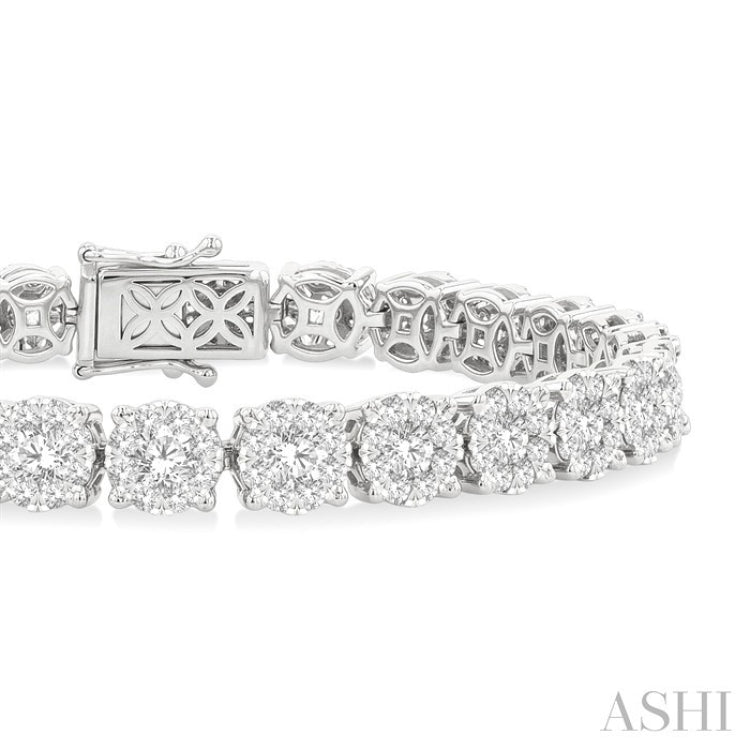 7 Ctw Round Cut Diamond Lovebright Tennis Bracelet in 14K White Gold