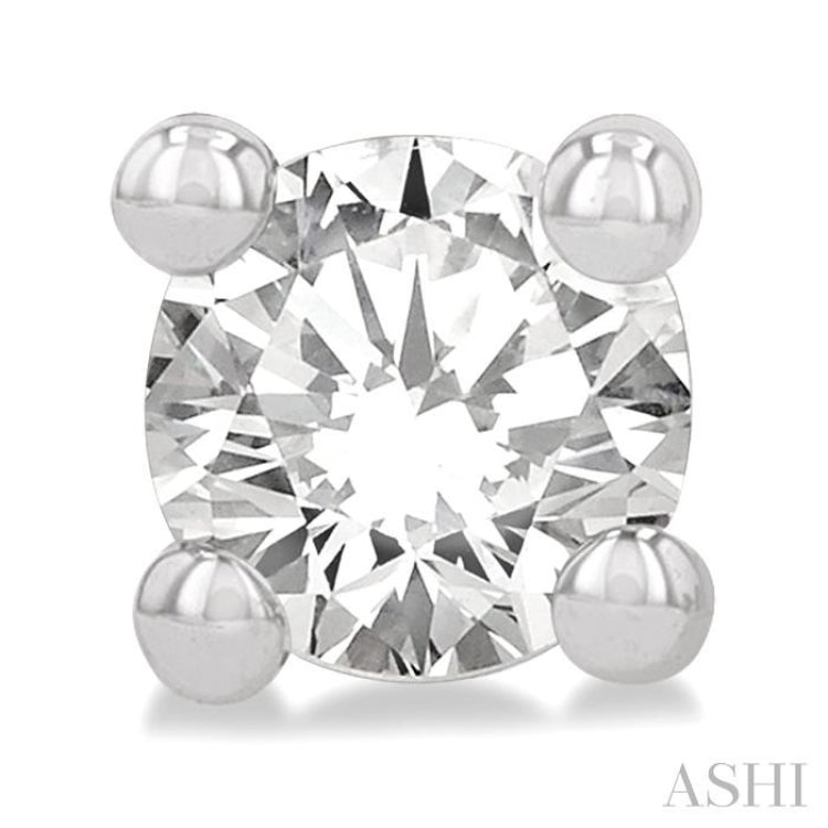 1/10 Ctw Round Cut Diamond Stud Earrings in 14K White Gold