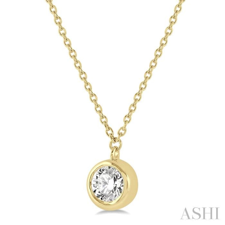 Round Shape Bezel Set Diamond Necklace