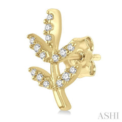 1/8 Ctw Leaf Motif Round Cut Diamond Petite Fashion Earrings in 14K Yellow Gold