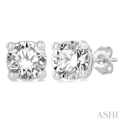 Round Shape Diamond Stud Earrings