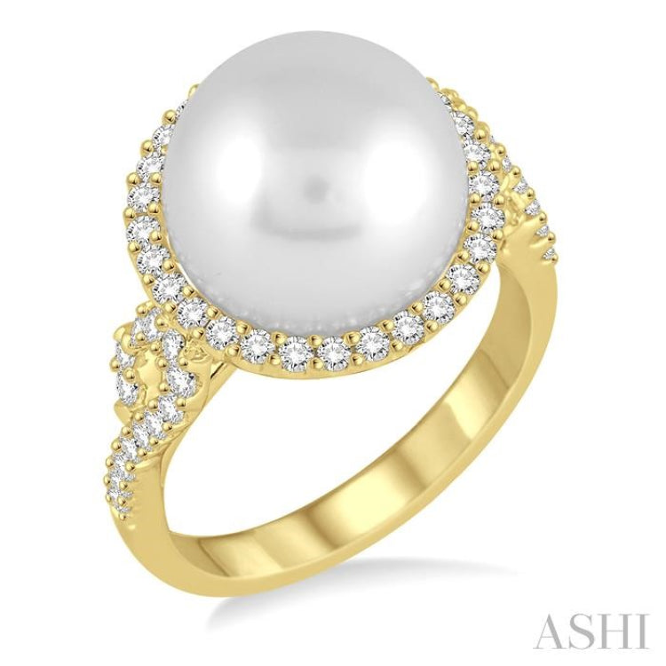 Pearl & Halo Diamond Ring