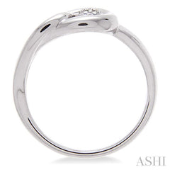 1/50 Ctw Round Cut Diamond Fashion Ring in Sterling Silver