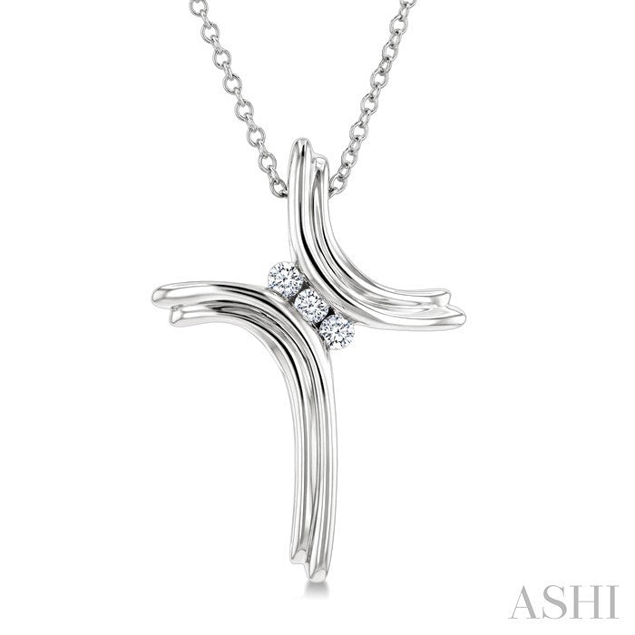 1/10 Ctw Round Cut Diamond Cross Pendant in Sterling Silver with Chain
