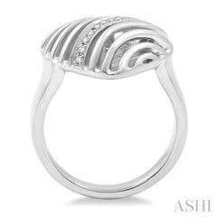 1/10 Ctw Heart Shape Round Cut Diamond Puff Ring in Sterling Silver
