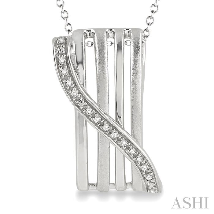 1/20 Ctw Round Cut Diamond Fashion Pendant in Sterling Silver with Chain