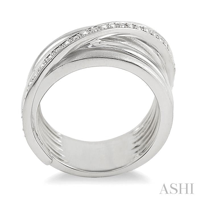 1/20 Ctw Round Cut Diamond Fashion Ring in Sterling Silver