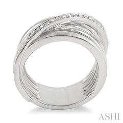 1/20 Ctw Round Cut Diamond Fashion Ring in Sterling Silver