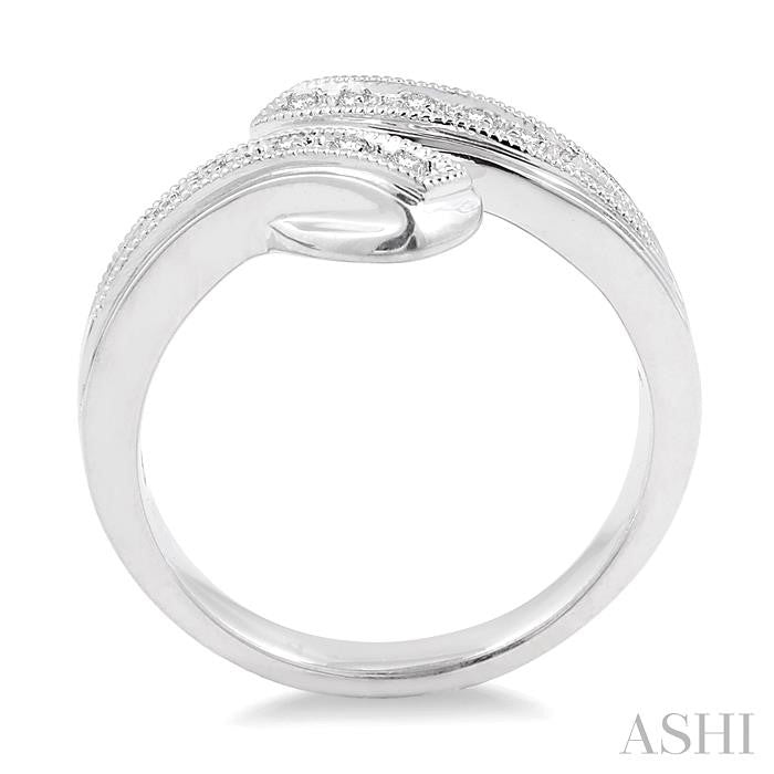 1/20 Ctw Round Cut Diamond Ring in Sterling Silver