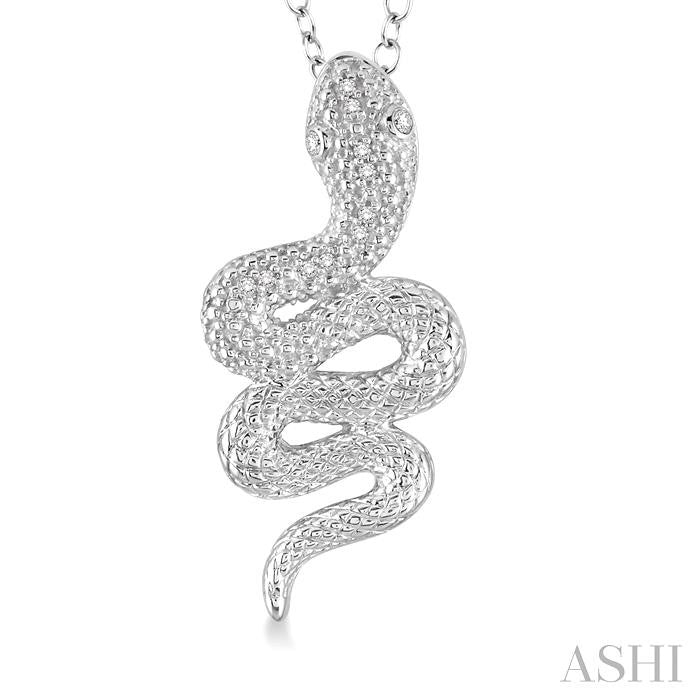 1/20 Ctw Round Cut Diamond Snake Pendant in Sterling Silver with Chain
