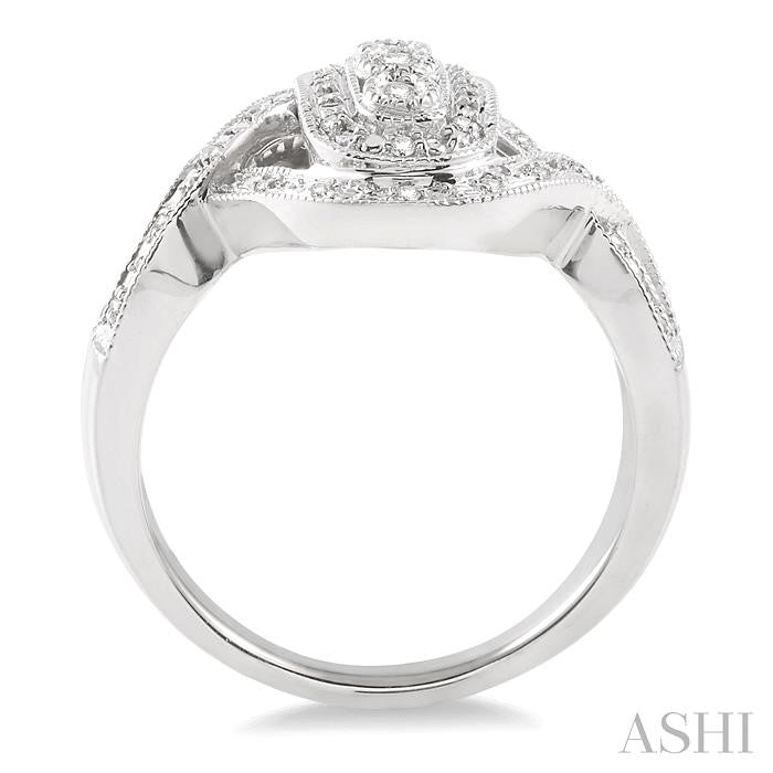 1/6 Ctw Round Cut Diamond Fashion Ring in Sterling Silver