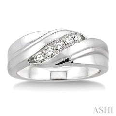 1/20 Ctw Round Cut Diamond Men's Ring in Sterling Silver