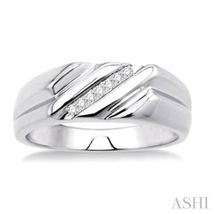 1/20 Ctw Round Cut Diamond Men's Ring in Sterling Silver