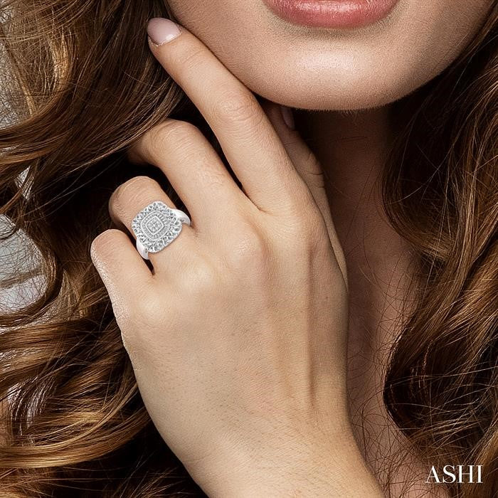 1/20 Ctw Cushion Shape Round Cut Diamond Ring in Sterling Silver