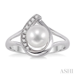6.5 MM Cultured Pearl and 1/20 Ctw Round Cut Diamond Ring in Sterling Silver