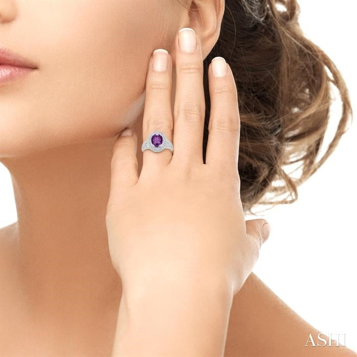 9x7 MM Oval Cut Amethyst and 1/20 Ctw Round Cut Diamond Ring in Sterling Silver