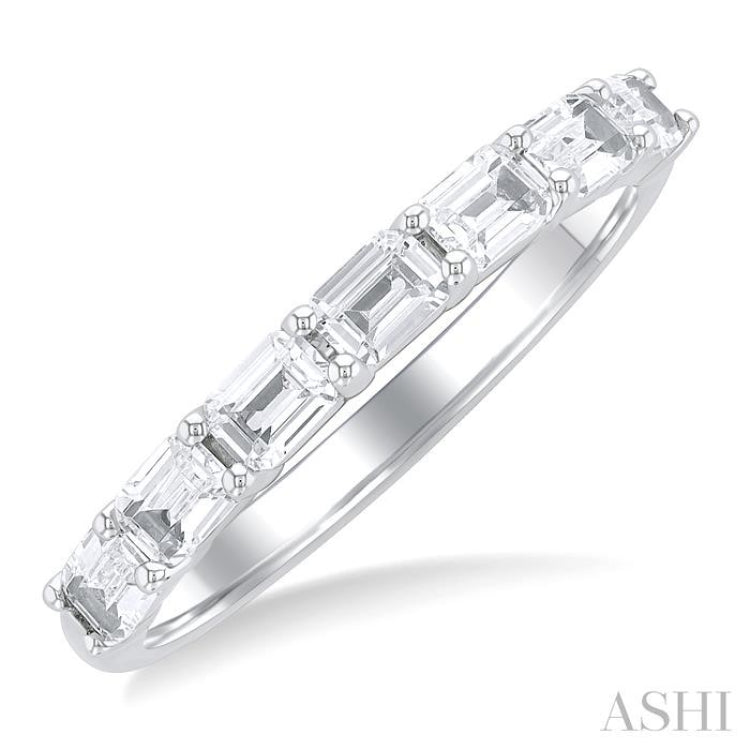 Emerald Shape East-West Diamond Fashion Band