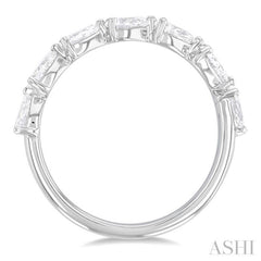 Pear Shape East-West Diamond Fashion Band