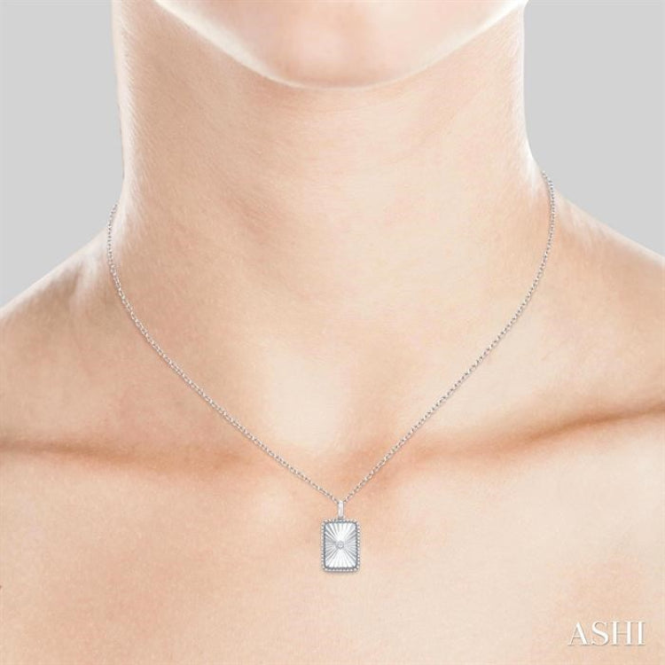 1/20 Ctw Rectangle fluted medallion Round Cut Diamond Pendant With Chain in Sterling Silver