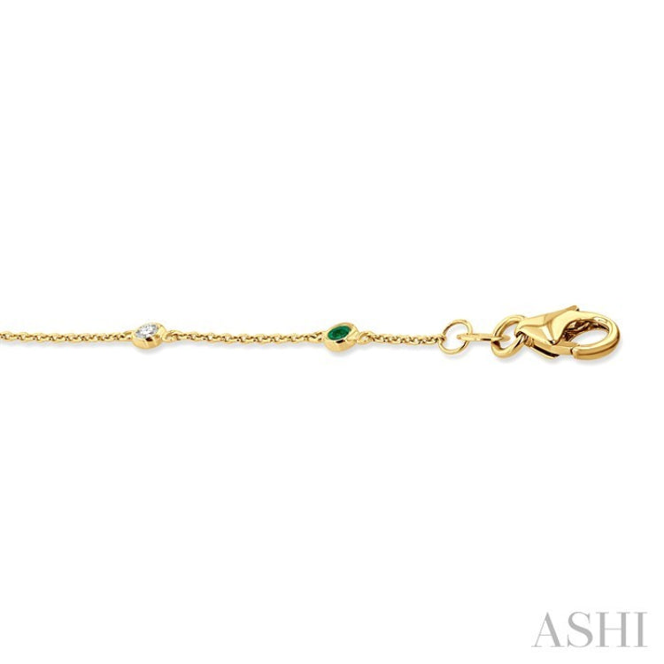 1.8 MM Emerald and 1/10 Ctw Bezel Set Round Cut Diamond Precious Gemstone Station Bracelet in 14K Yellow Gold