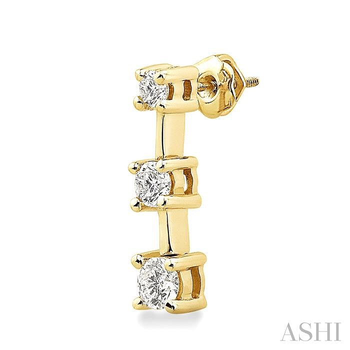 1 ctw Round Cut Diamond Earrings in 14K Yellow Gold