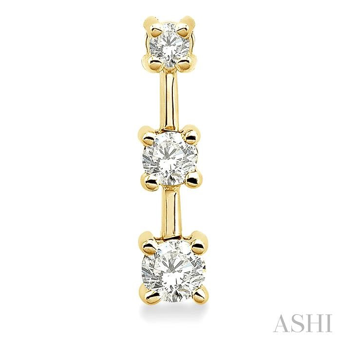3/4 ctw Round Cut Diamond Earrings in 14K Yellow Gold